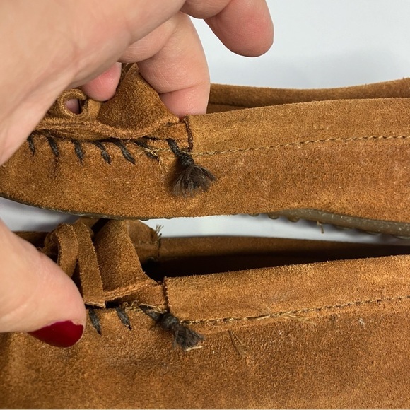 Minnetonka Kitty suede moccasins size 6 - Picture 5 of 10